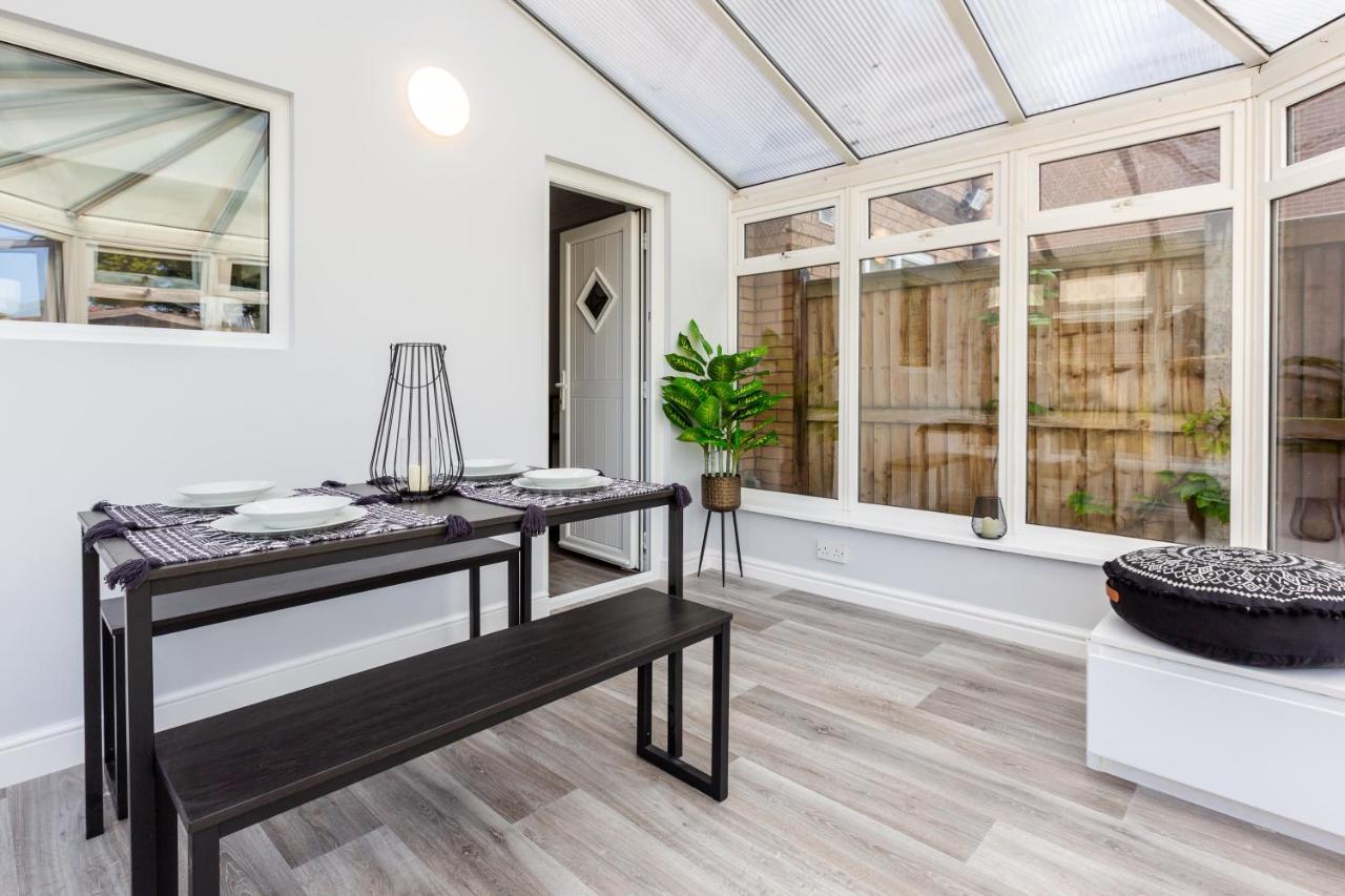 Curlew - 3 Bedrooms Wi-Fi, Parking, Contractors Thornton  Kültér fotó