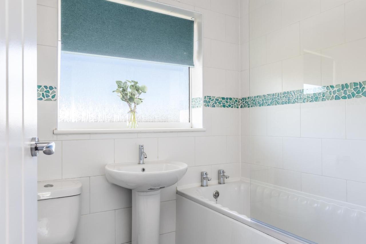 Curlew - 3 Bedrooms Wi-Fi, Parking, Contractors Thornton  Kültér fotó