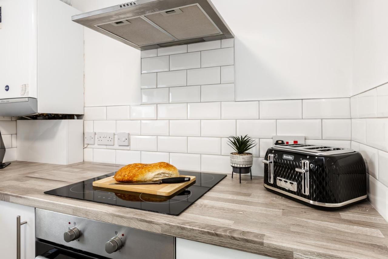 Curlew - 3 Bedrooms Wi-Fi, Parking, Contractors Thornton  Kültér fotó