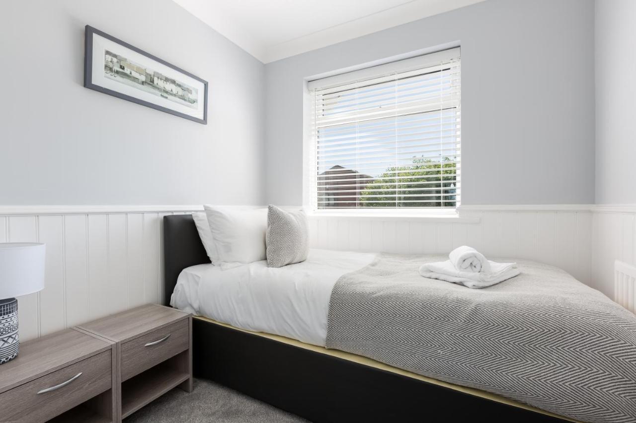 Curlew - 3 Bedrooms Wi-Fi, Parking, Contractors Thornton  Kültér fotó